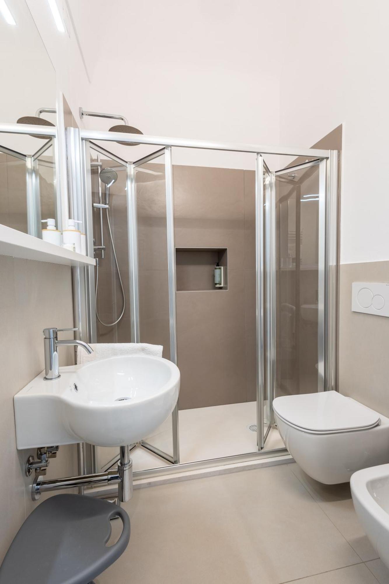 Corso Garibaldi 21 Apartment & Rooms Васто Екстер'єр фото